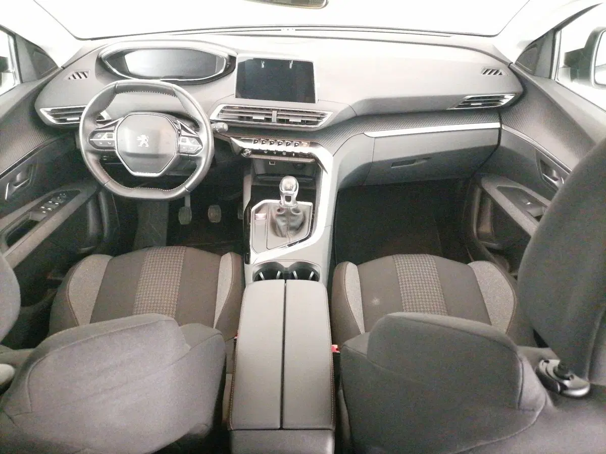Peugeot 3008 usata a Roma (9)