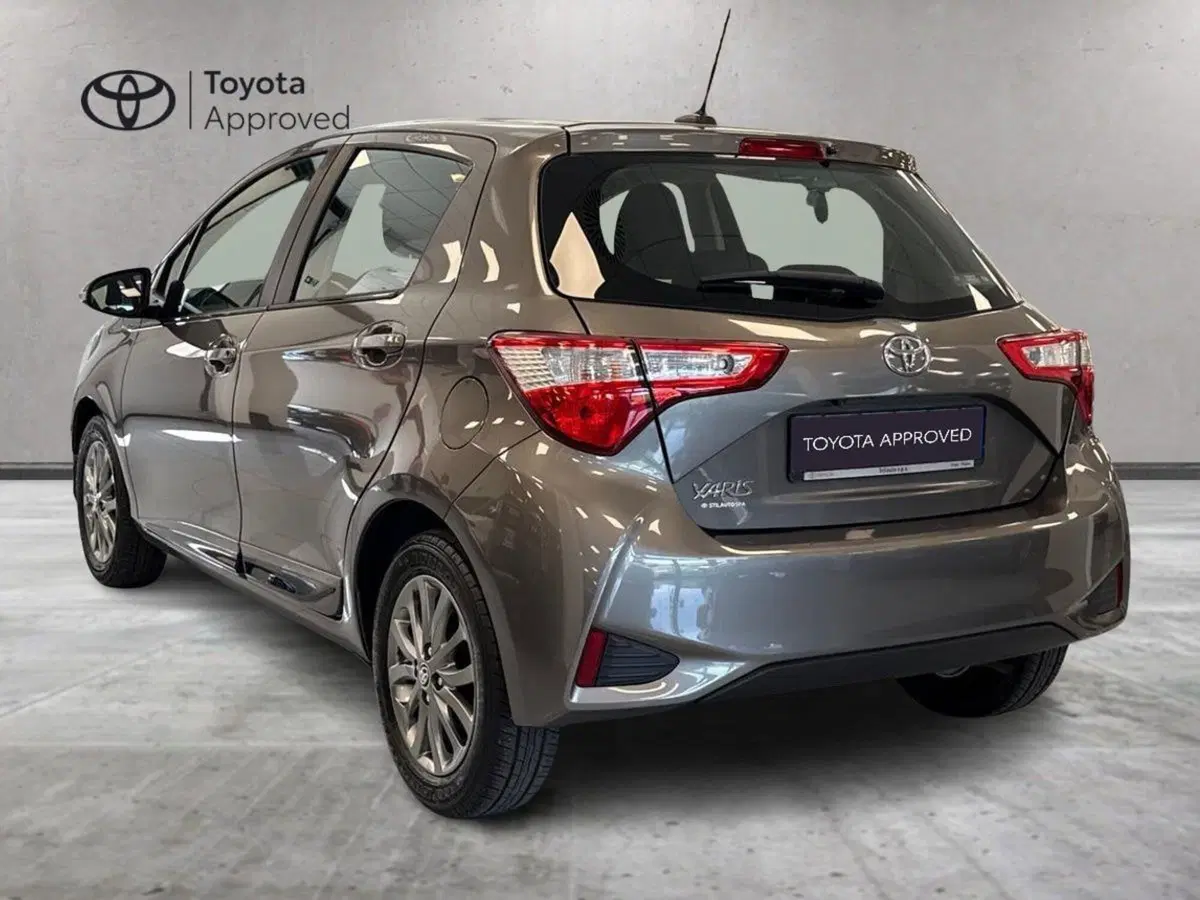 Toyota Yaris usata a Prato (6)