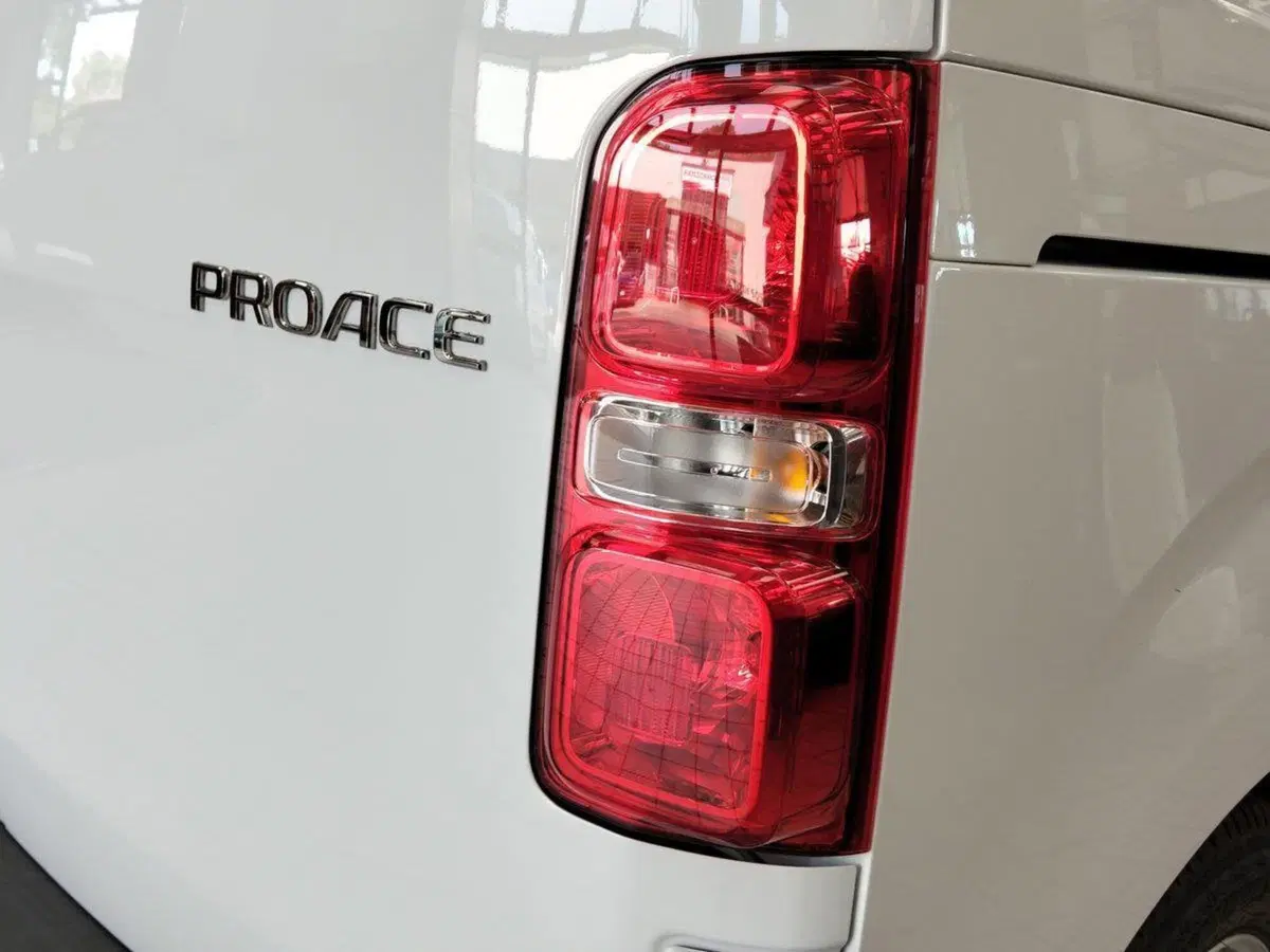 Toyota Proace usata a Roma (16)