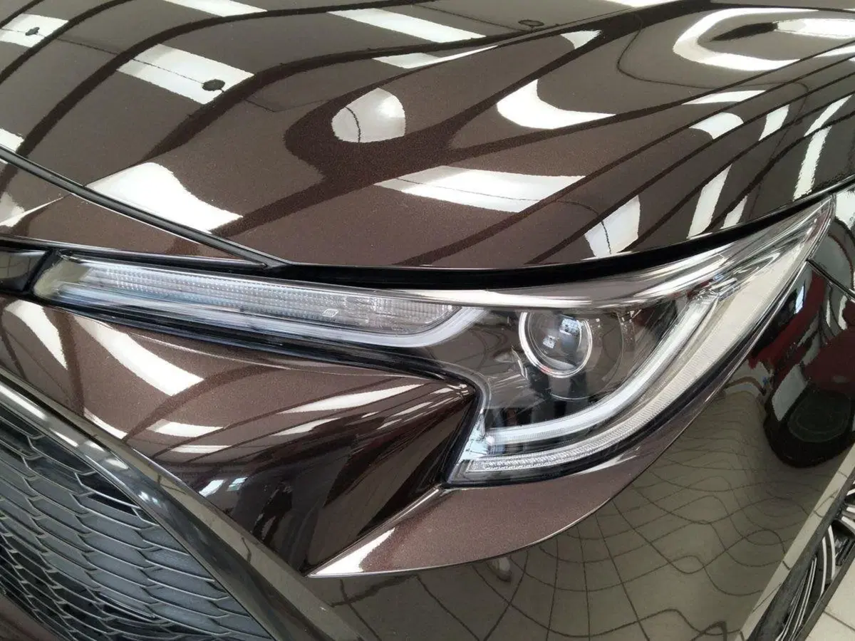 Toyota Corolla Touring Sports usata a Roma (14)