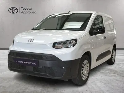 Toyota Proace City Electric City Electric 50kWh L2 D ACTIVE del 2024 usata a Genzano di Roma