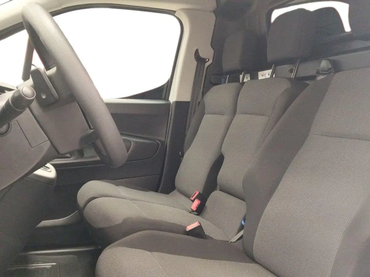 Toyota Proace City Electric usata a Roma (11)