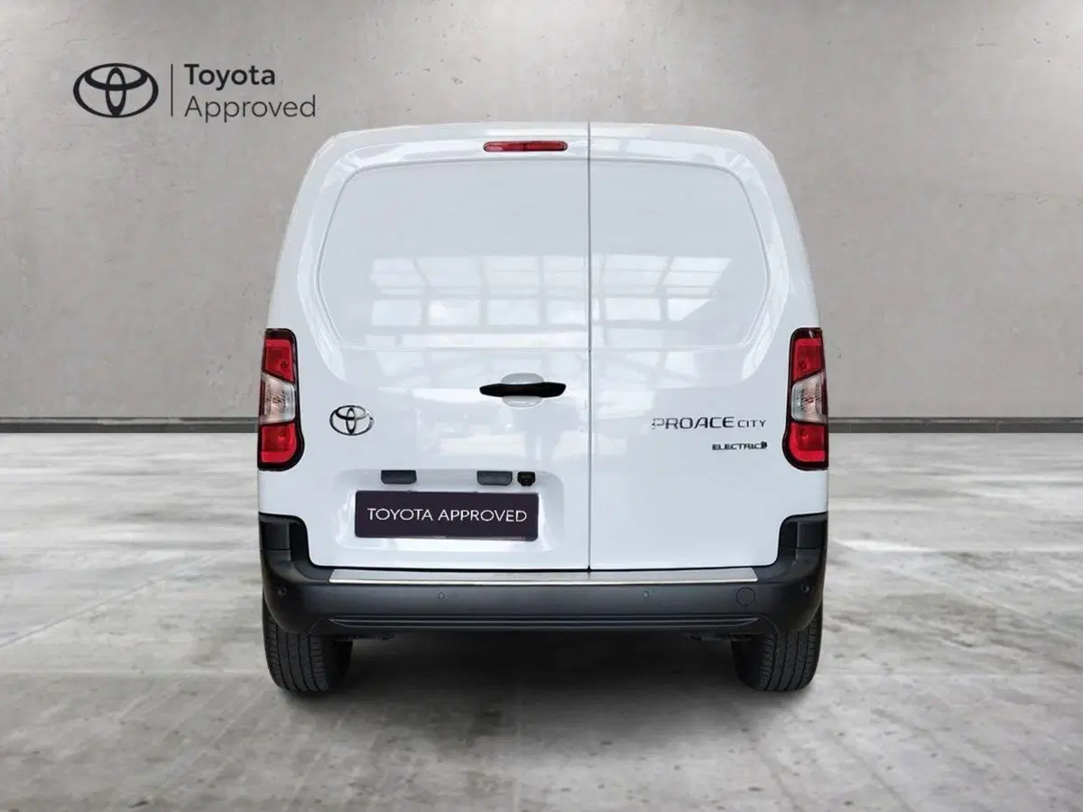 Toyota Proace City Electric usata a Roma (12)
