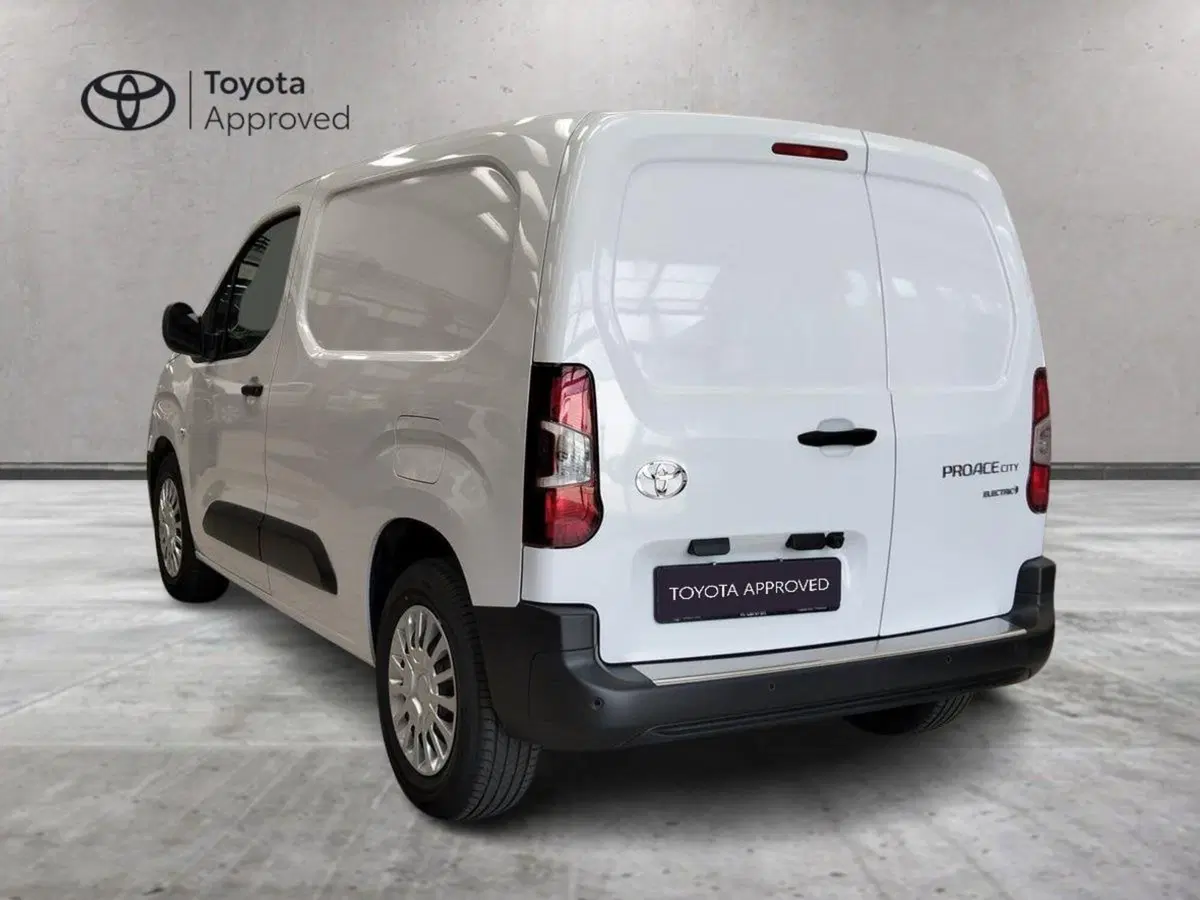 Toyota Proace City Electric usata a Roma (5)