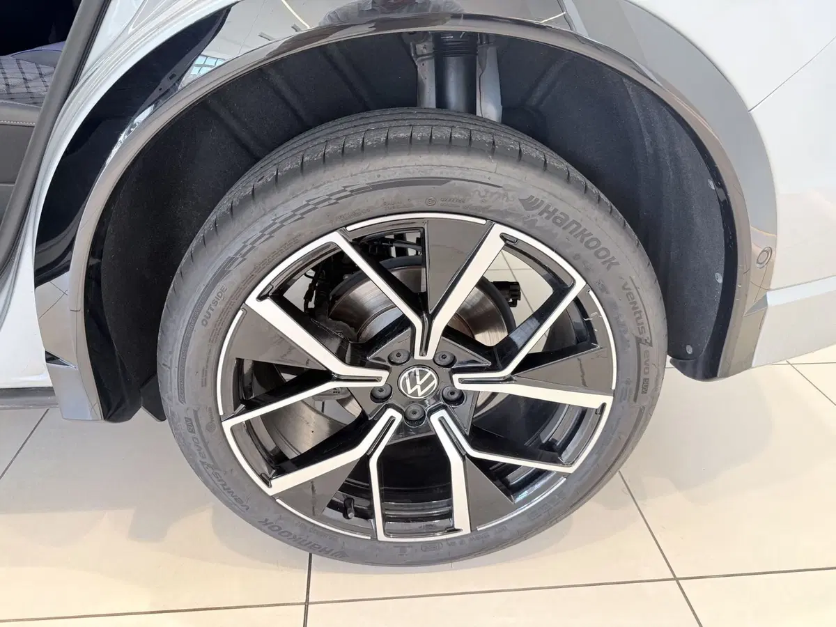 Volkswagen Tiguan usata a Latina (20)