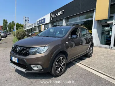 Dacia Sandero Stepway 1.0 TCe 100CV ECO-G 15th Anniversary del 2020 usata a Lissone