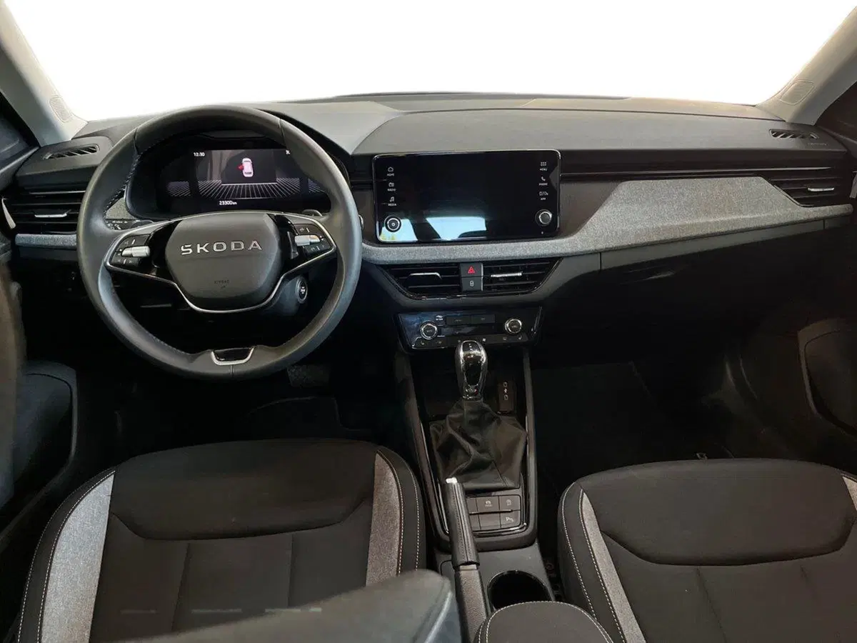 Skoda Kamiq usata a Lecce (8)