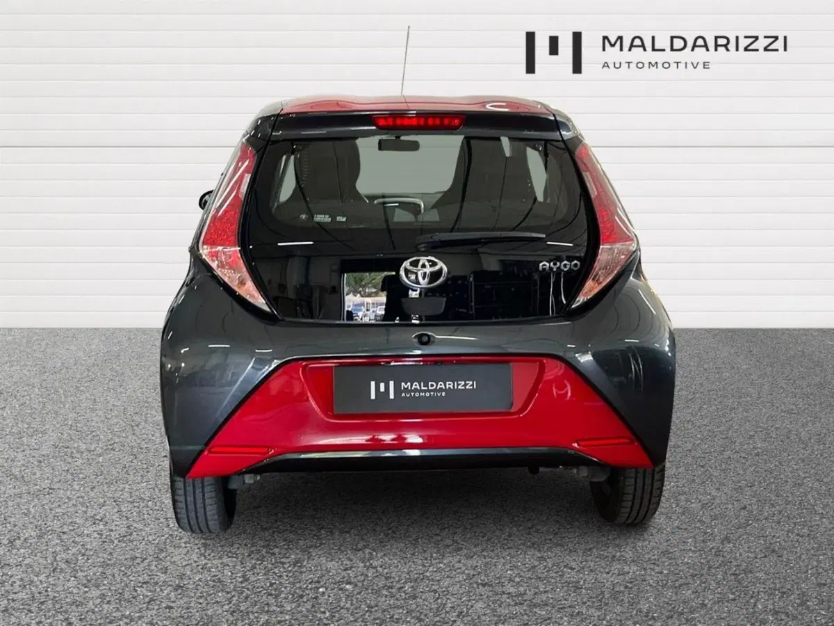 Toyota Aygo usata a Bari (3)