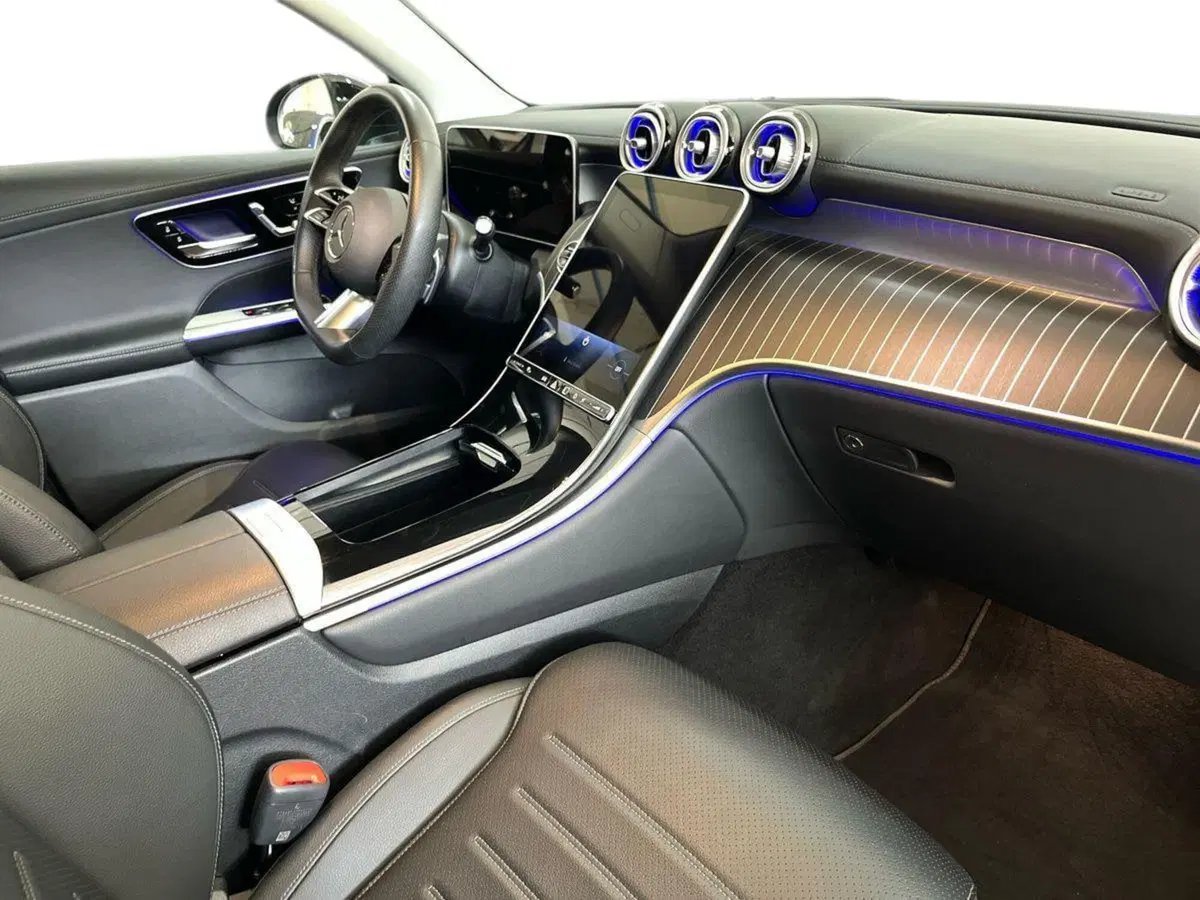 Mercedes-Benz GLC Coupé usata a Bari (9)