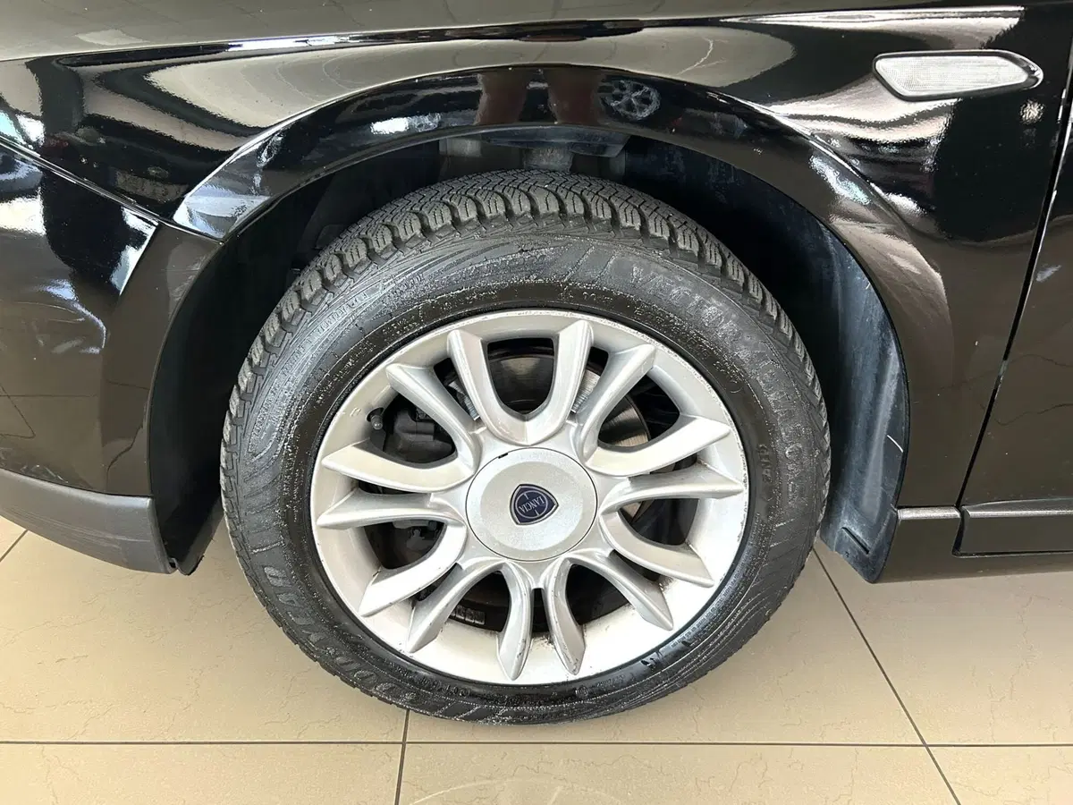 Lancia Delta usata a Ferrara (7)