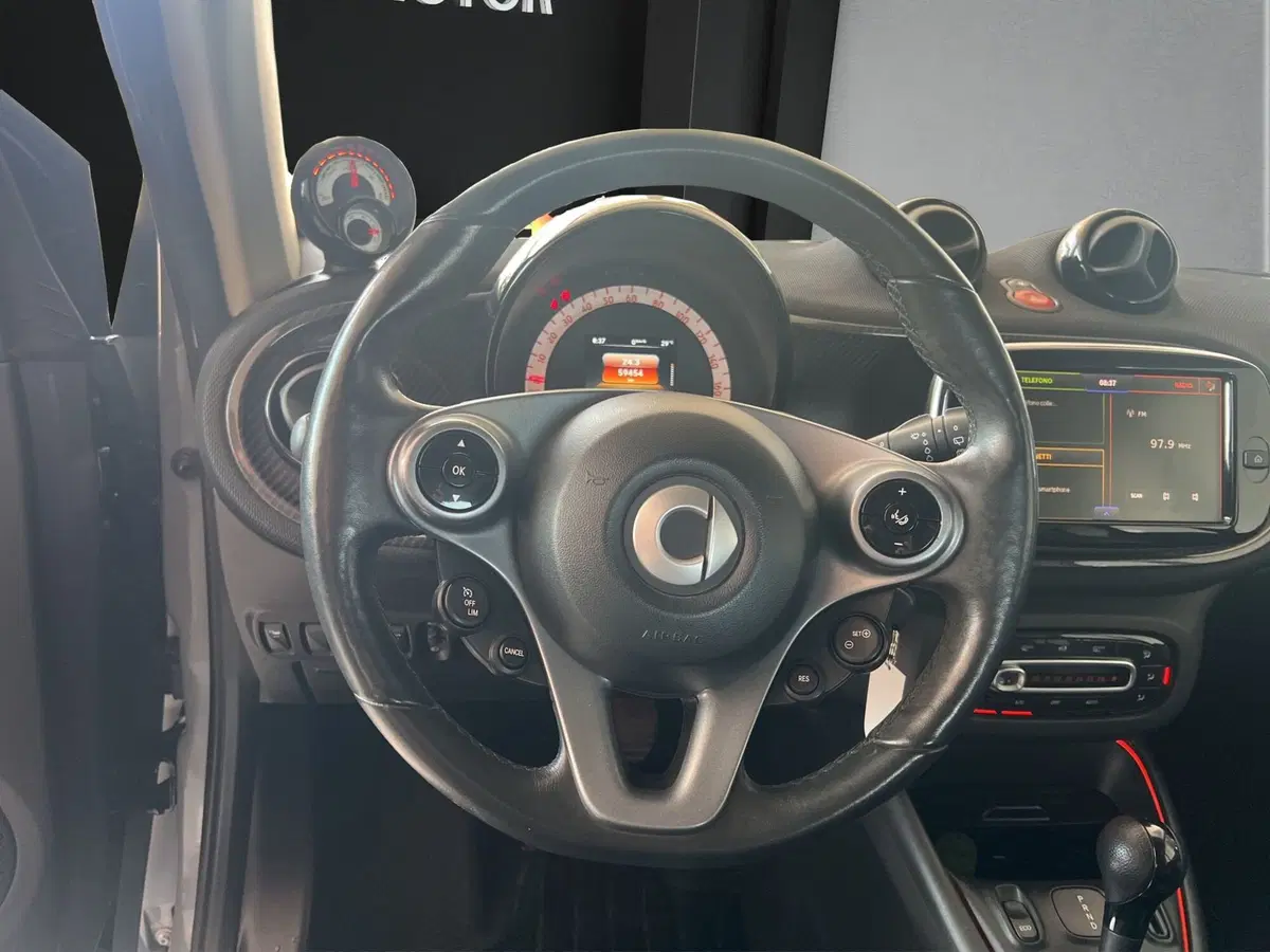 smart Fortwo usata a Cosenza (10)