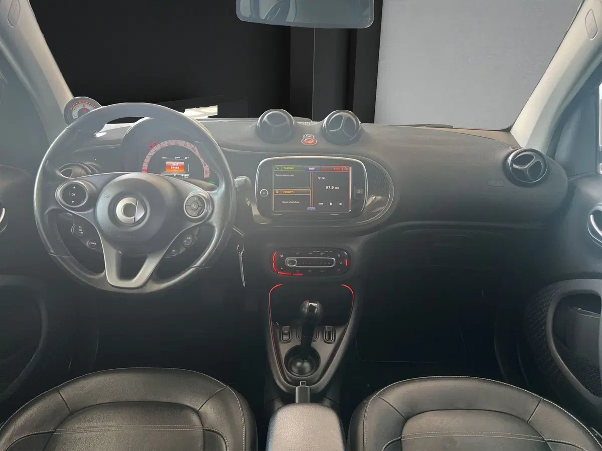 smart Fortwo usata a Cosenza (13)