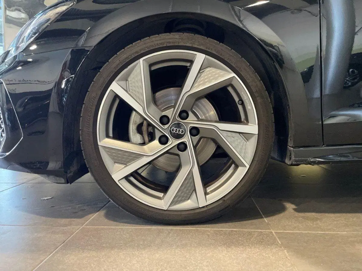 Audi A3 Sportback usata a Ancona (8)