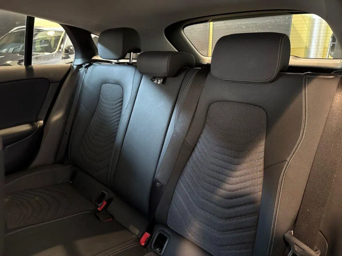 Mercedes-Benz CLA Shooting Brake usata a Ancona (13)