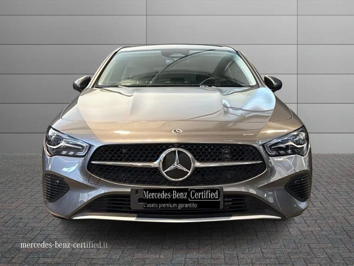 Mercedes-Benz CLA Shooting Brake usata a Ancona (6)