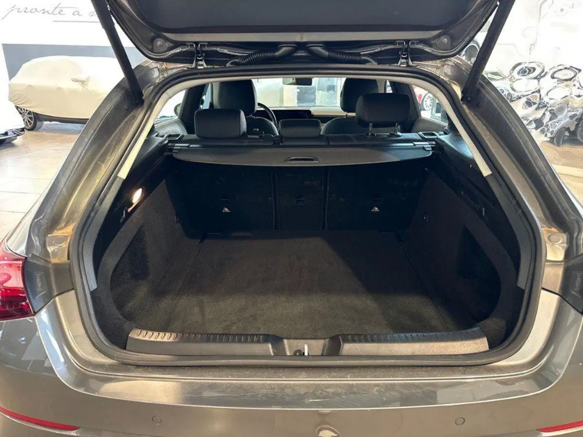 Mercedes-Benz CLA Shooting Brake usata a Ancona (7)