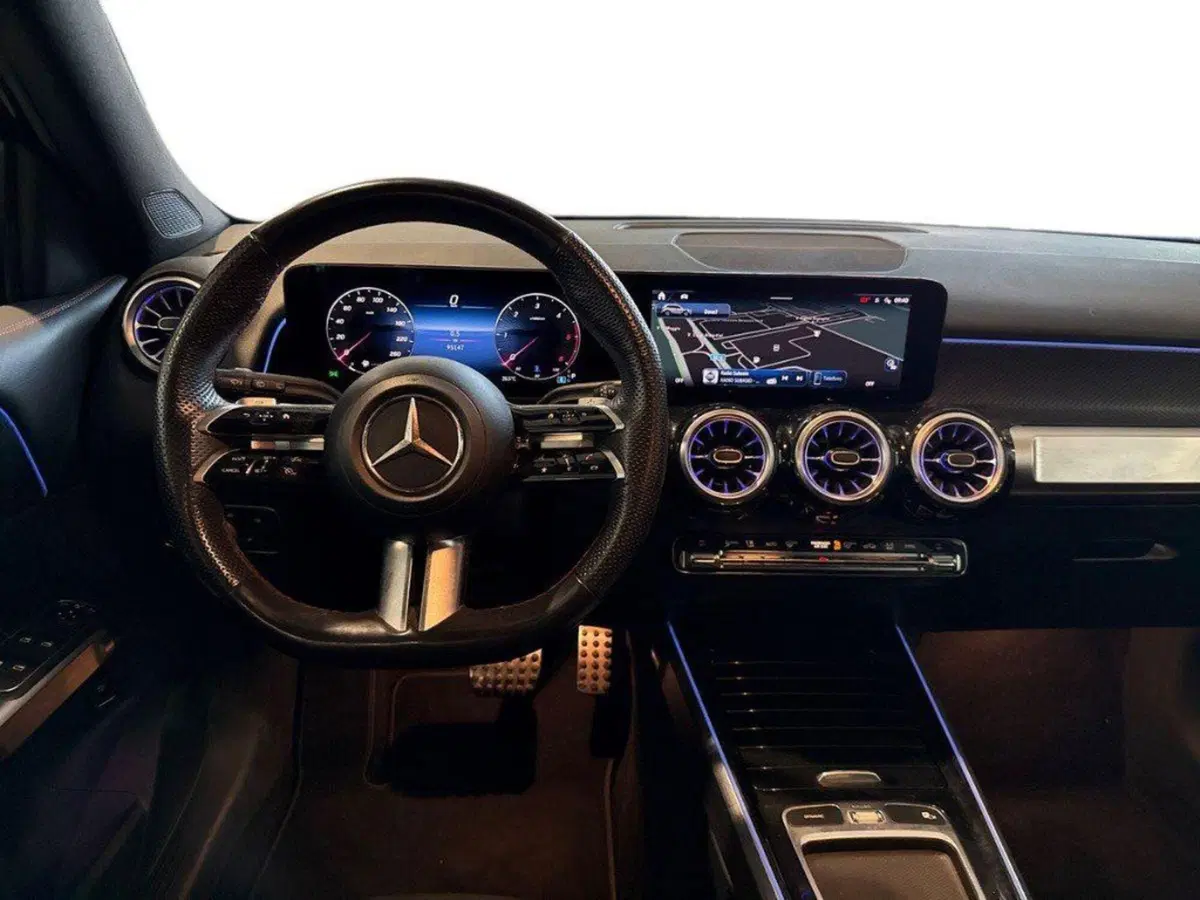 Mercedes-Benz GLB usata a Ancona (11)
