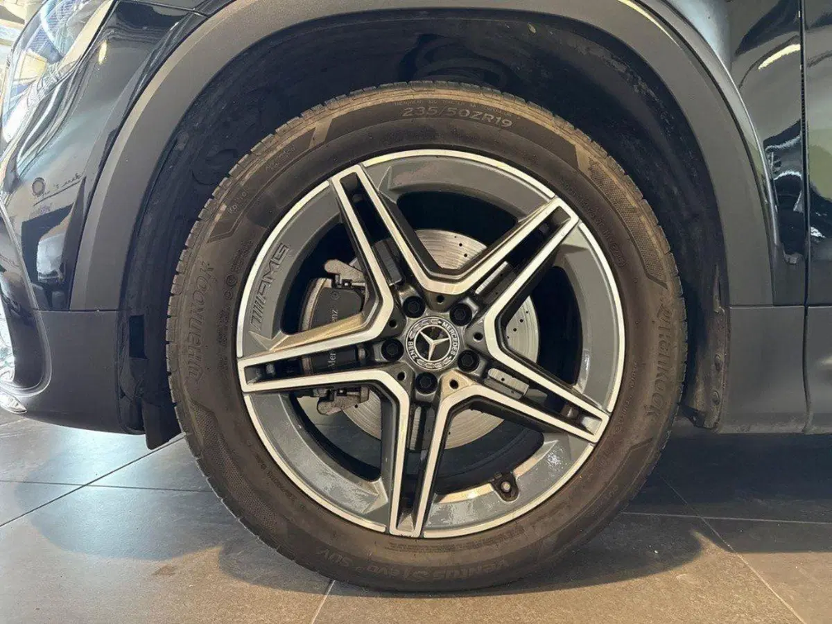 Mercedes-Benz GLB usata a Ancona (8)