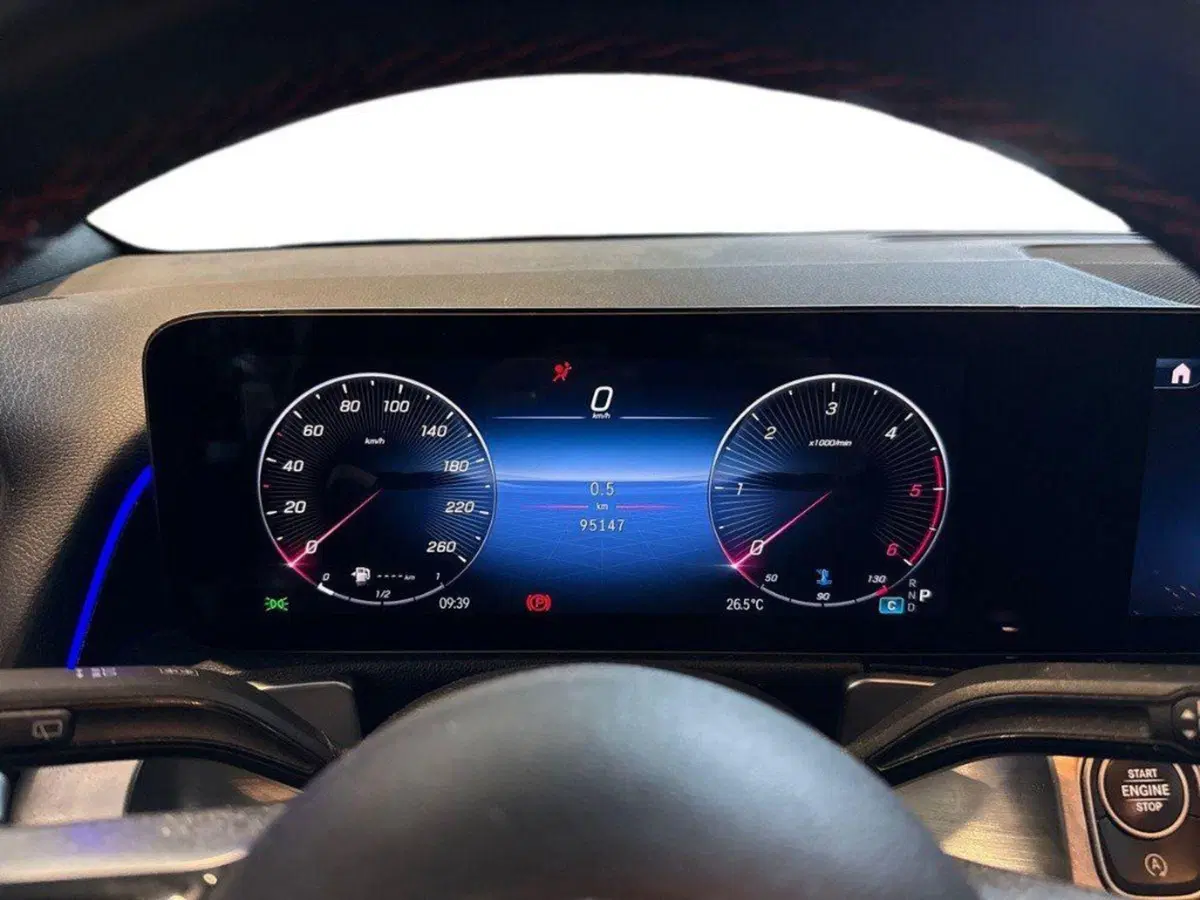 Mercedes-Benz GLB usata a Ancona (9)