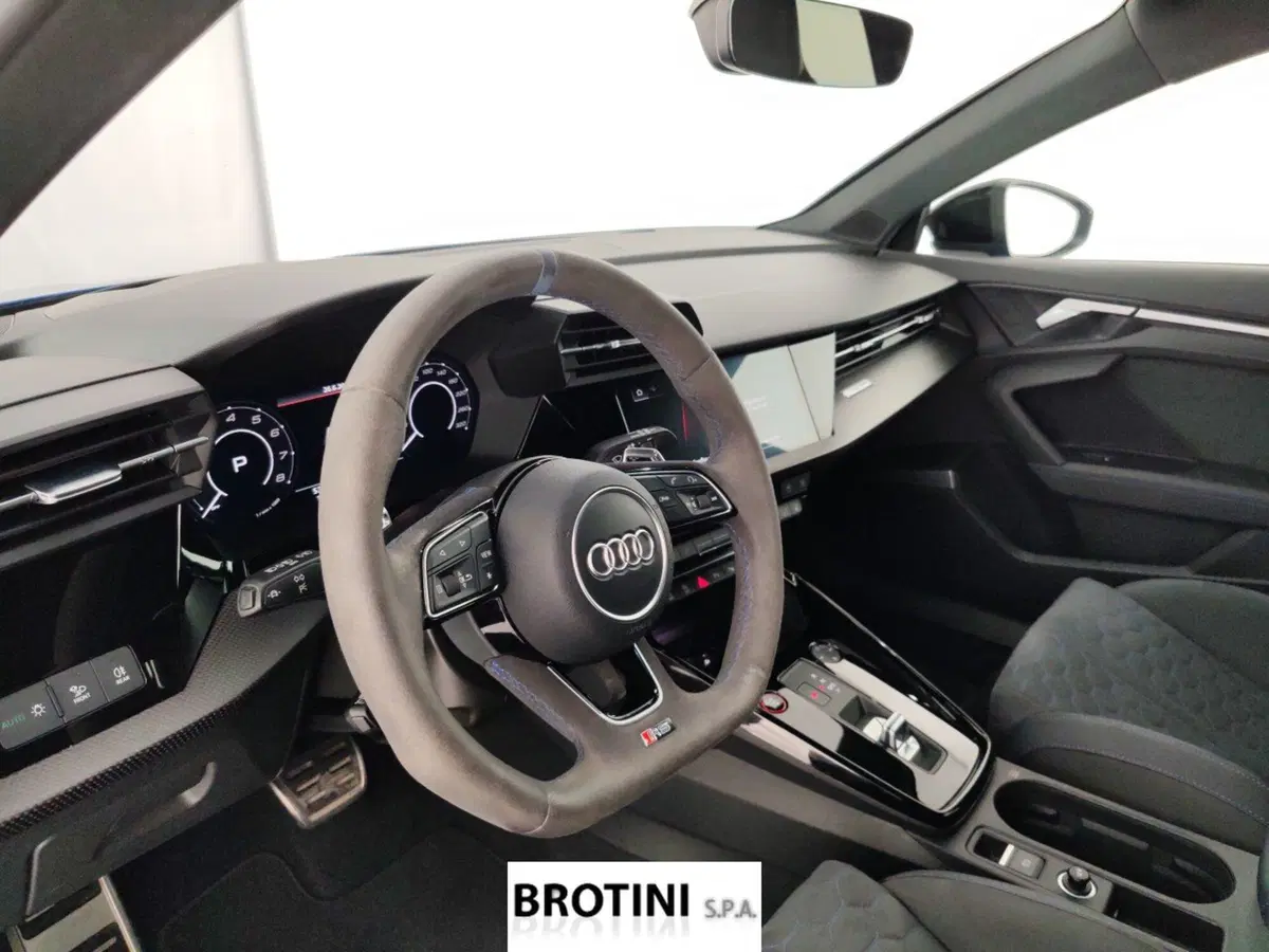 Audi RS 3 Sportback usata a Massa-Carrara (8)