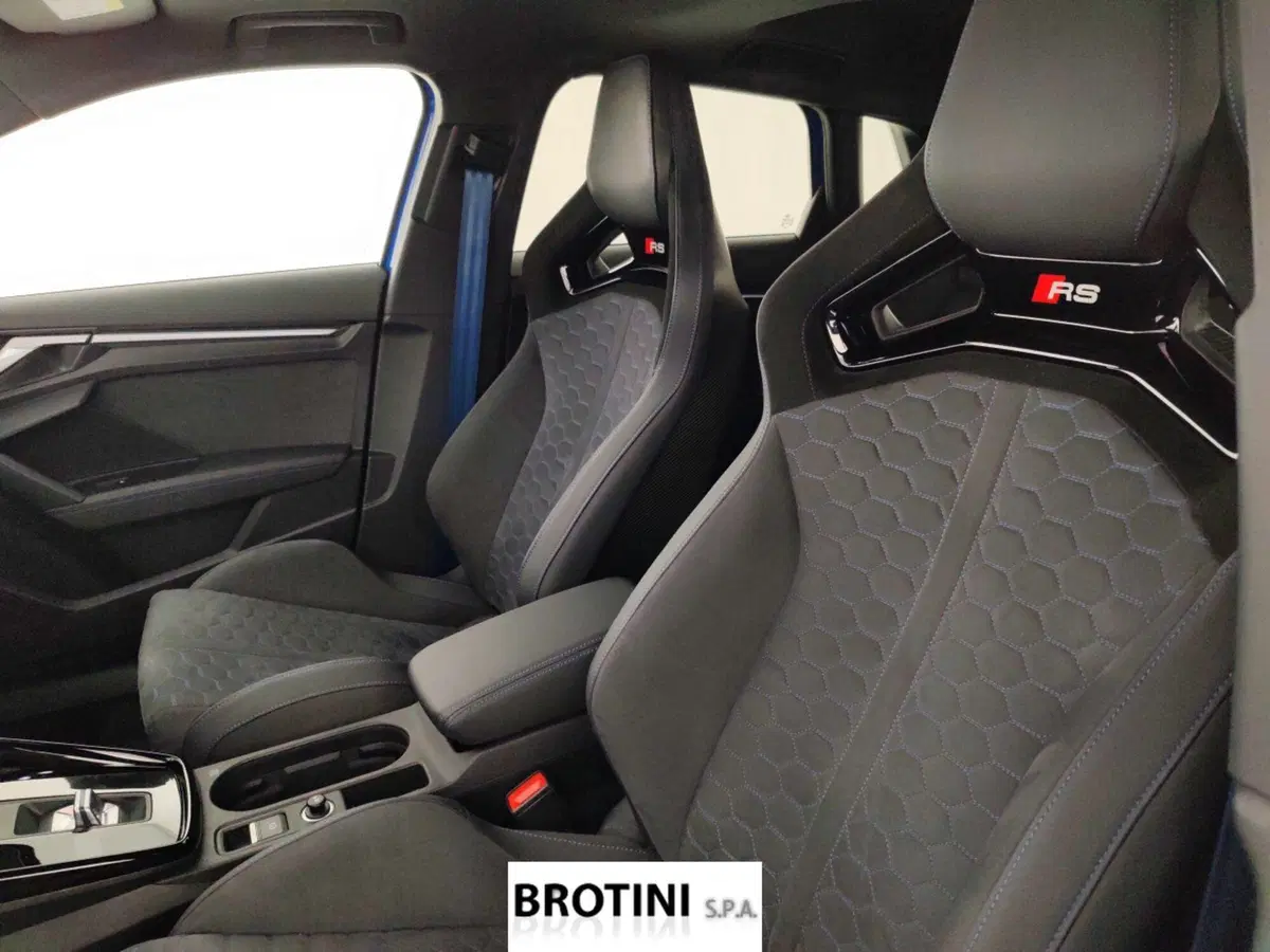 Audi RS 3 Sportback usata a Massa-Carrara (9)