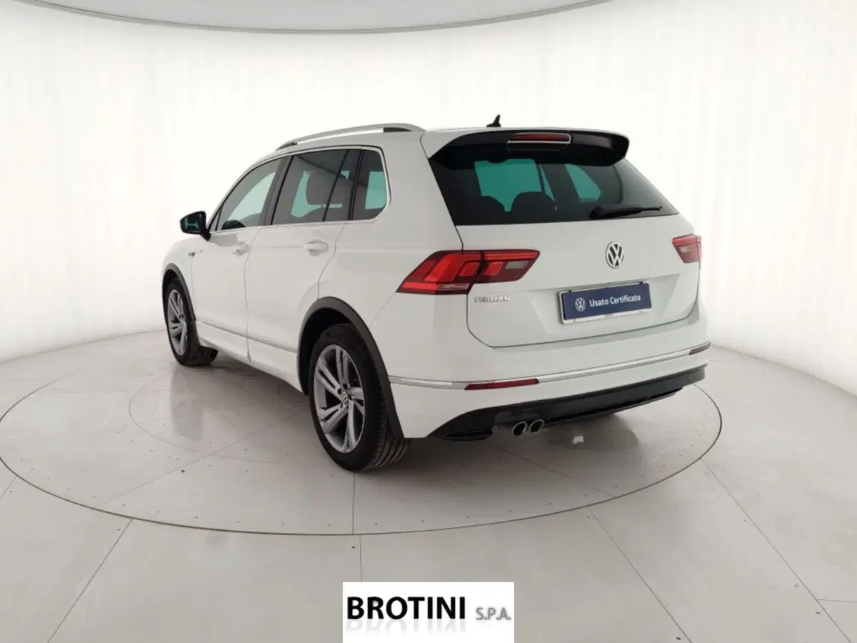 Volkswagen Tiguan usata a Massa-Carrara (2)