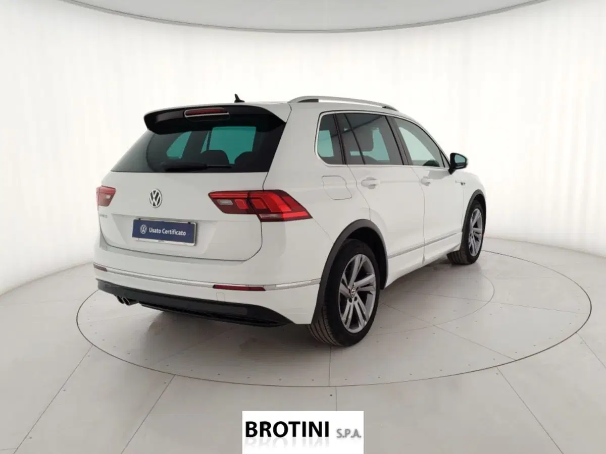 Volkswagen Tiguan usata a Massa-Carrara (3)