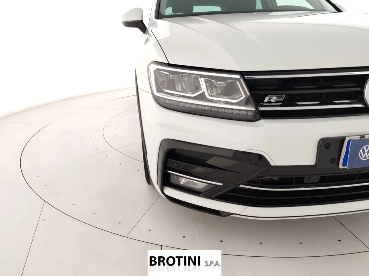 Volkswagen Tiguan usata a Massa-Carrara (5)