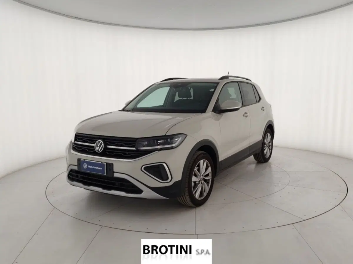 Volkswagen T-Cross usata a Massa-Carrara