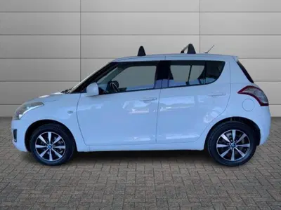 Suzuki Swift 1.2 Dualjet 4WD 5 porte B-Road Bi-Color S&amp;S del 2016 usata a Perugia