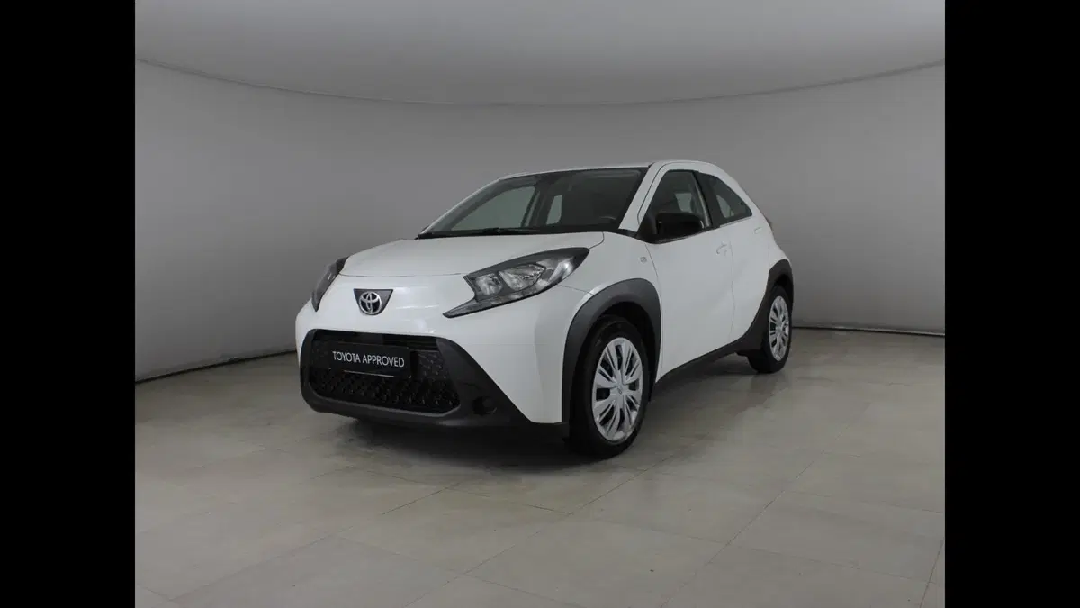 Toyota Aygo X usata a Palermo