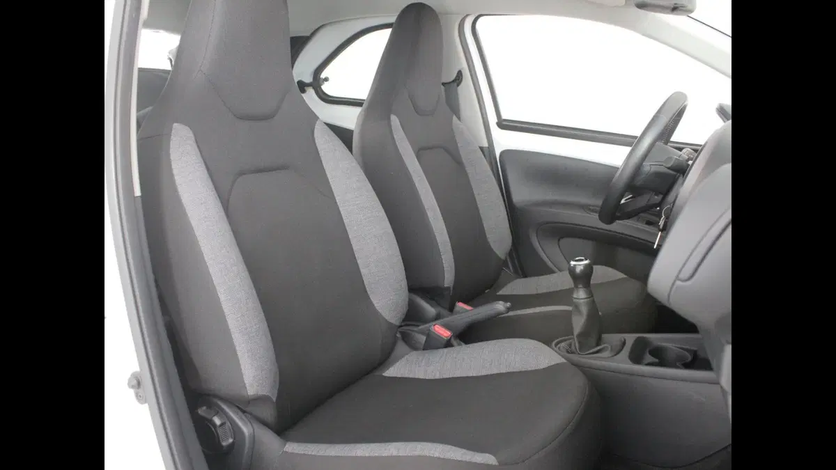 Toyota Aygo X usata a Palermo (7)