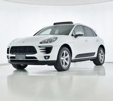 Porsche Macan 2.0 del 2018 usata a Bastia Umbra