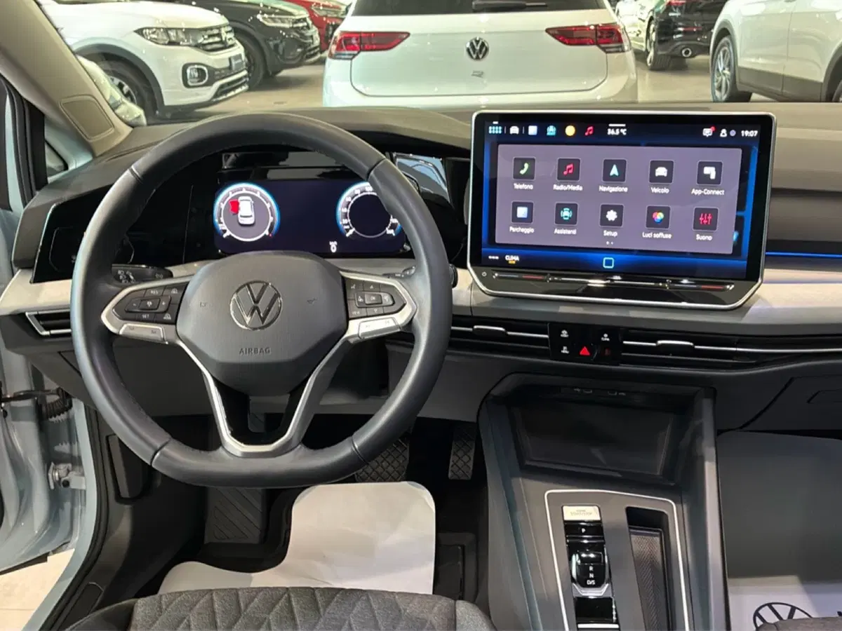Volkswagen Golf usata a Varese (13)