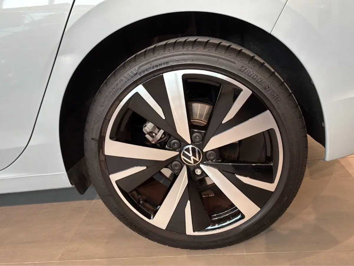 Volkswagen Golf usata a Varese (7)