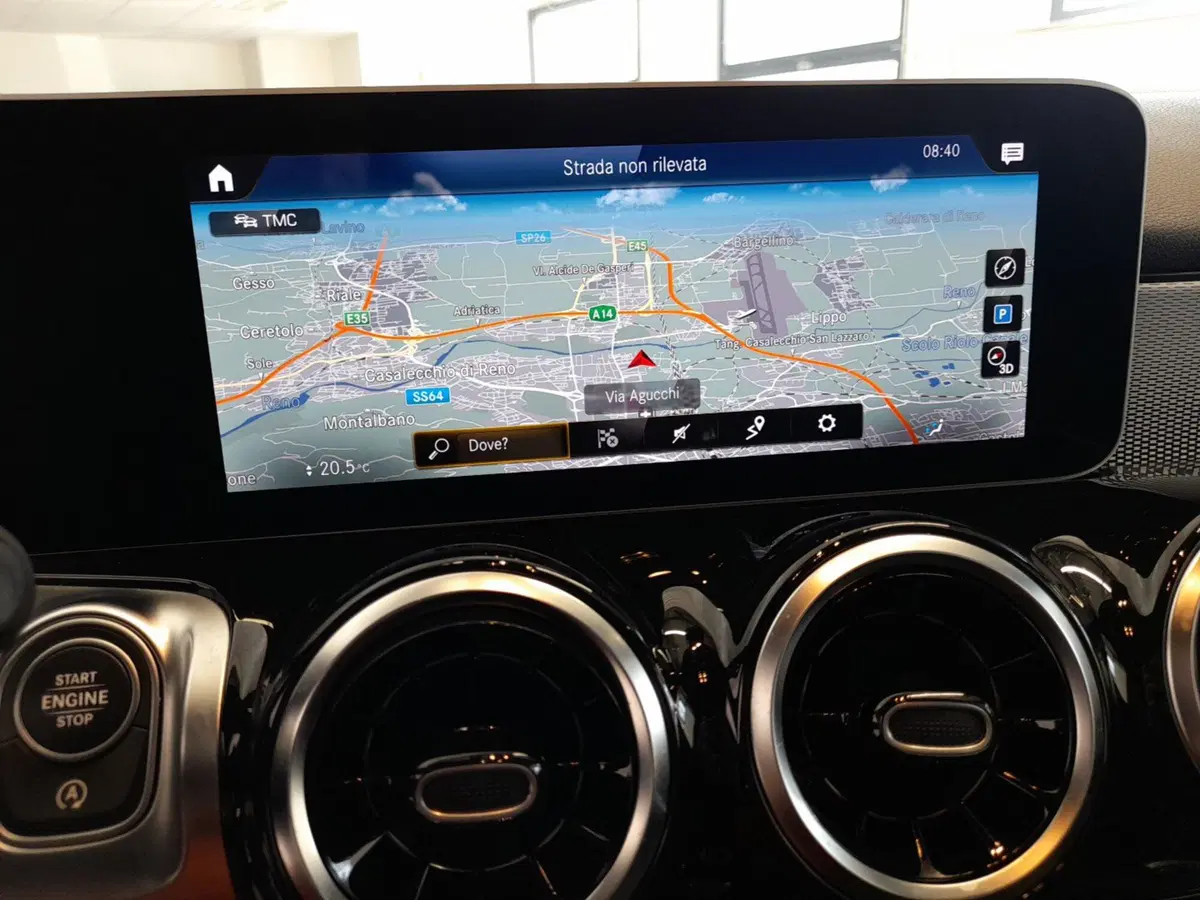 Mercedes-Benz GLB usata a Bologna (14)