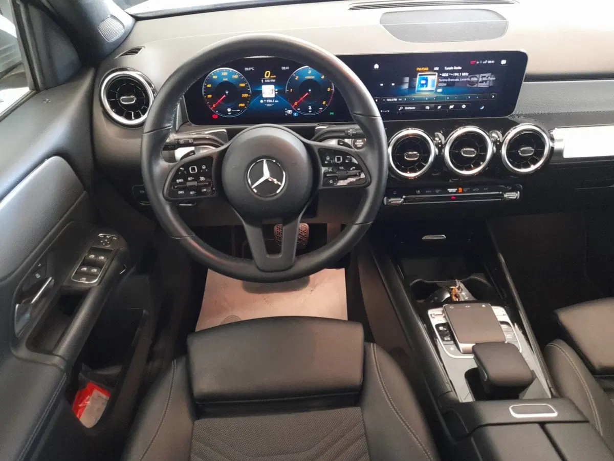Mercedes-Benz GLB usata a Bologna (16)