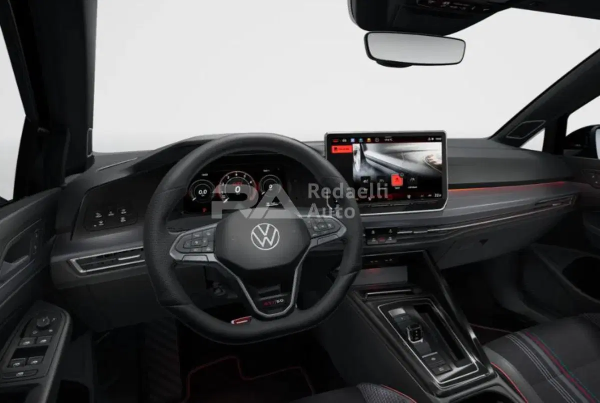 Volkswagen Golf nuova a Lecco (6)
