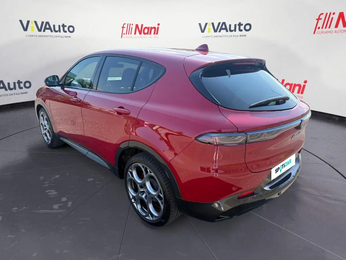 Alfa Romeo Tonale usata a Massa-Carrara (19)