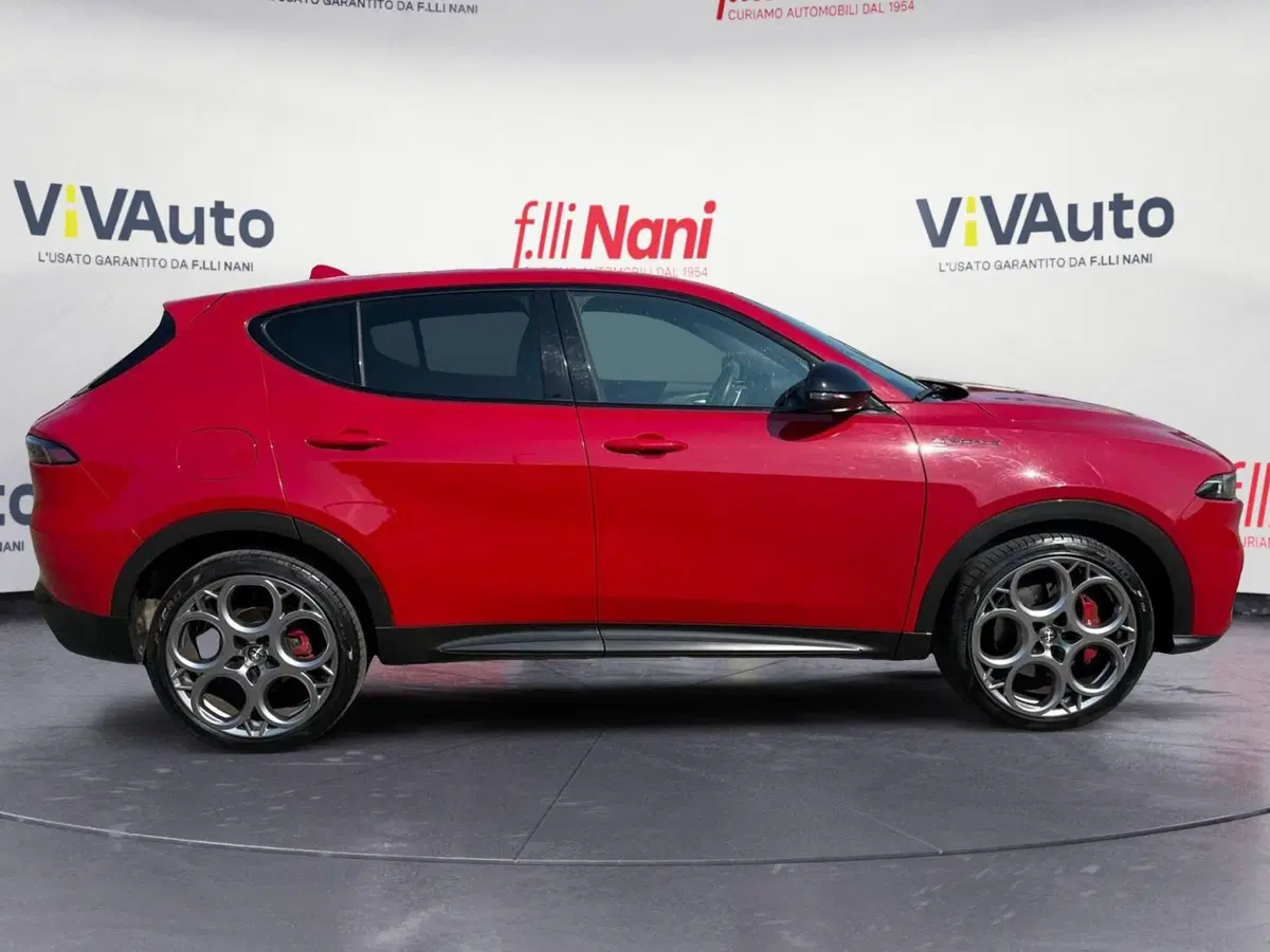 Alfa Romeo Tonale usata a Massa-Carrara (6)