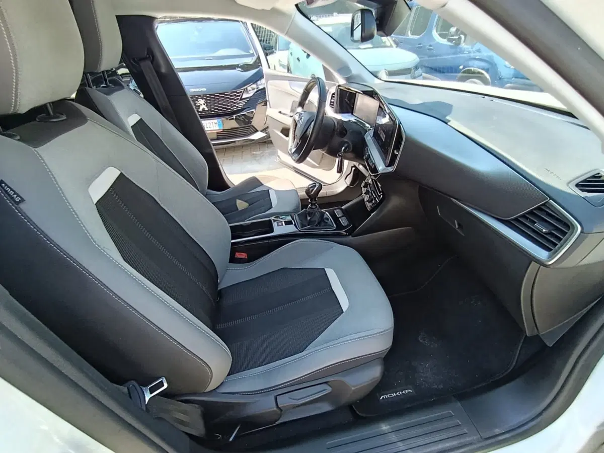 Opel Mokka usata a Massa-Carrara (4)