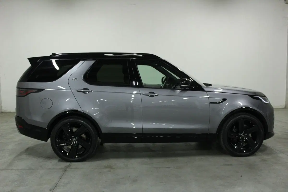 Land Rover Discovery nuova a Brescia (6)