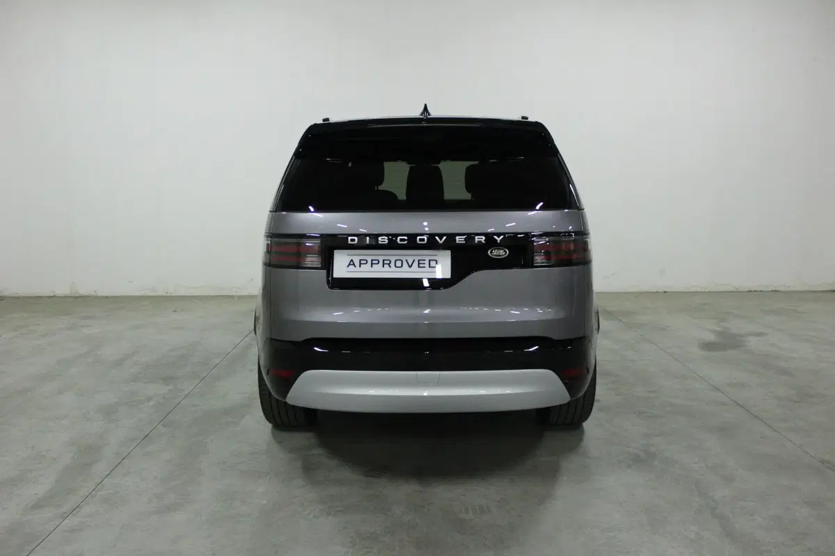 Land Rover Discovery nuova a Brescia (7)
