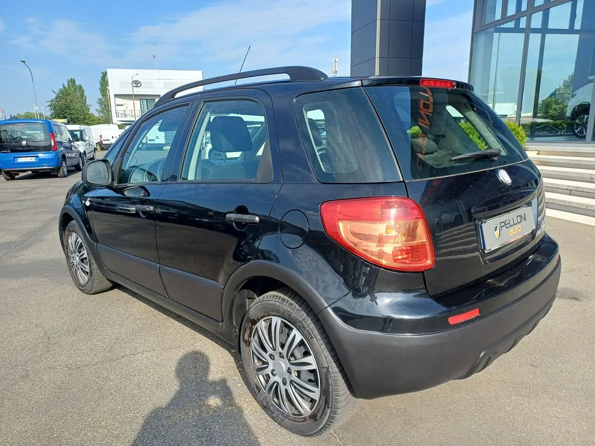 Fiat Sedici usata a Modena (8)