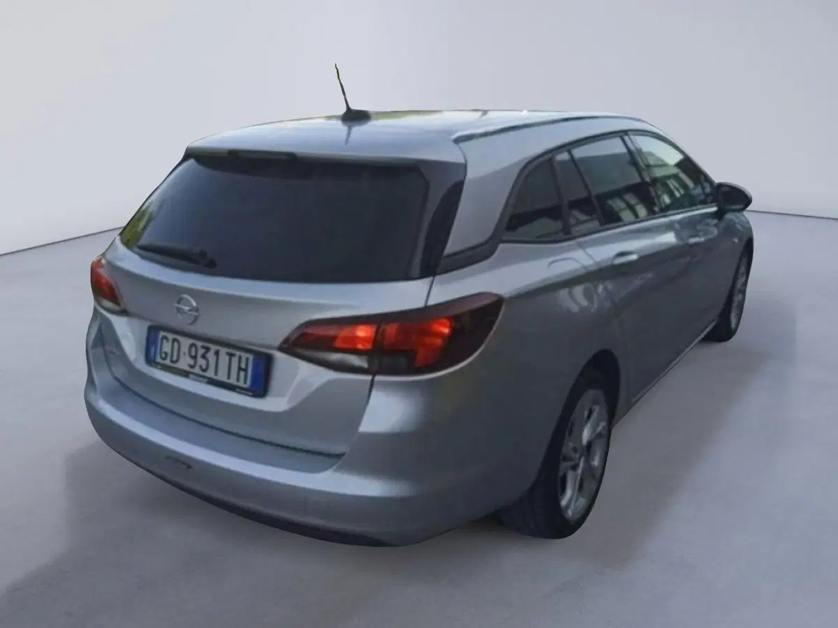 Opel Astra Station Wagon usata a Padova (5)