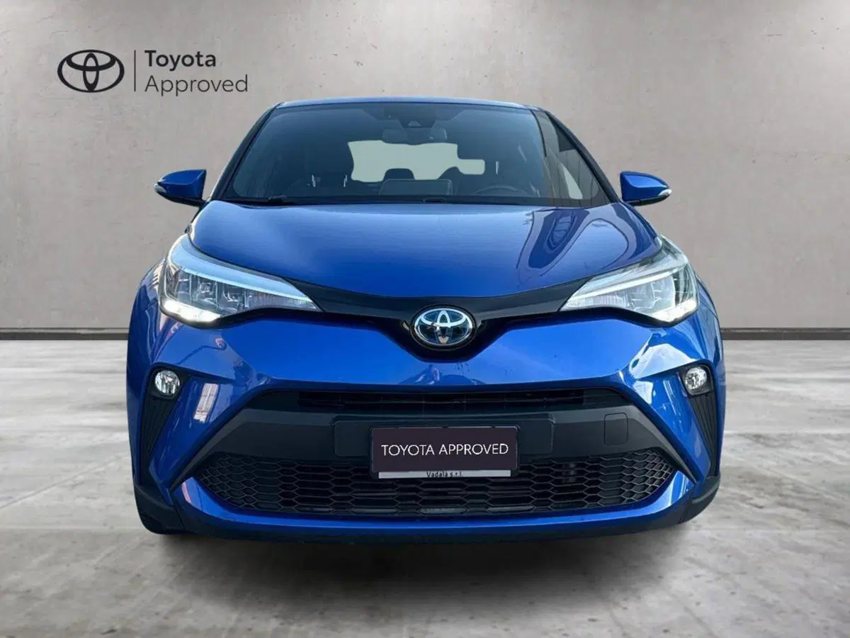 Toyota Toyota C-HR usata a Reggio Calabria (13)