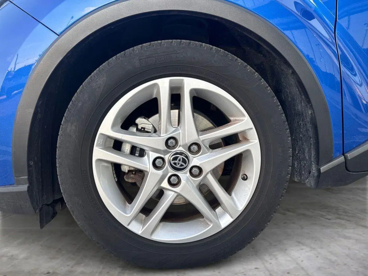 Toyota Toyota C-HR usata a Reggio Calabria (15)