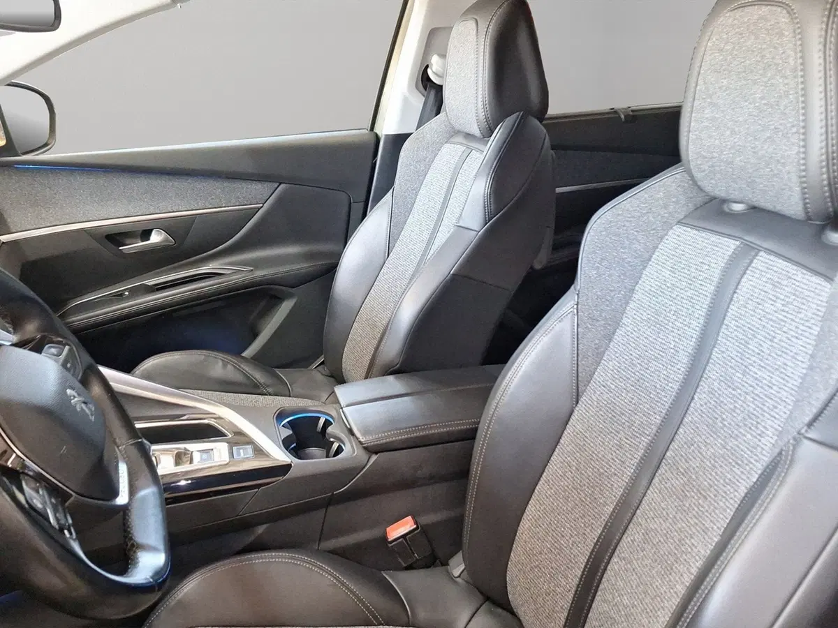 Peugeot 5008 usata a Macerata (10)