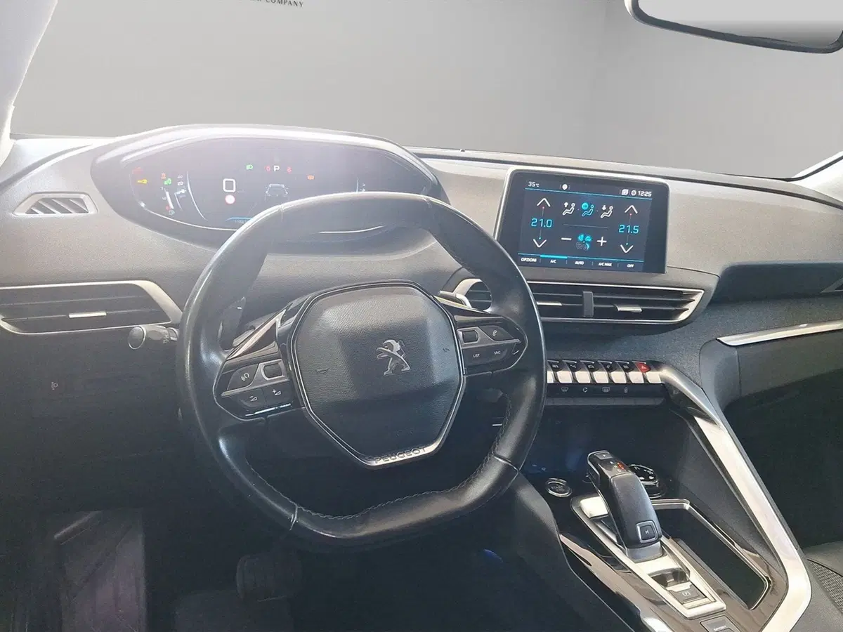 Peugeot 5008 usata a Macerata (9)