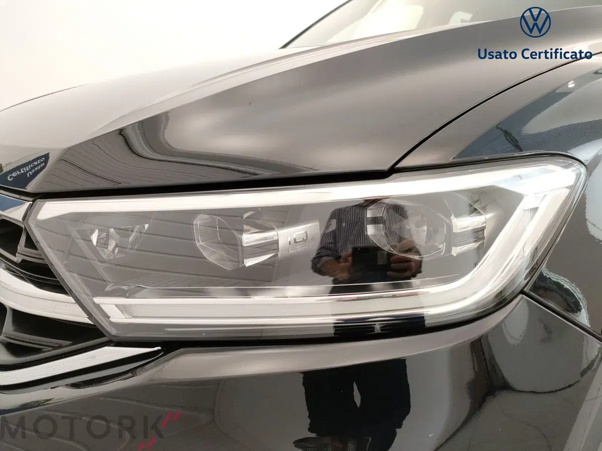 Volkswagen T-Roc usata a Varese (6)